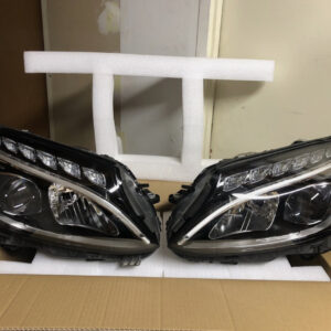 56 2015 2016 2017 2018 Mercedes Benz C-Class C300 LED Headlights Left & Right