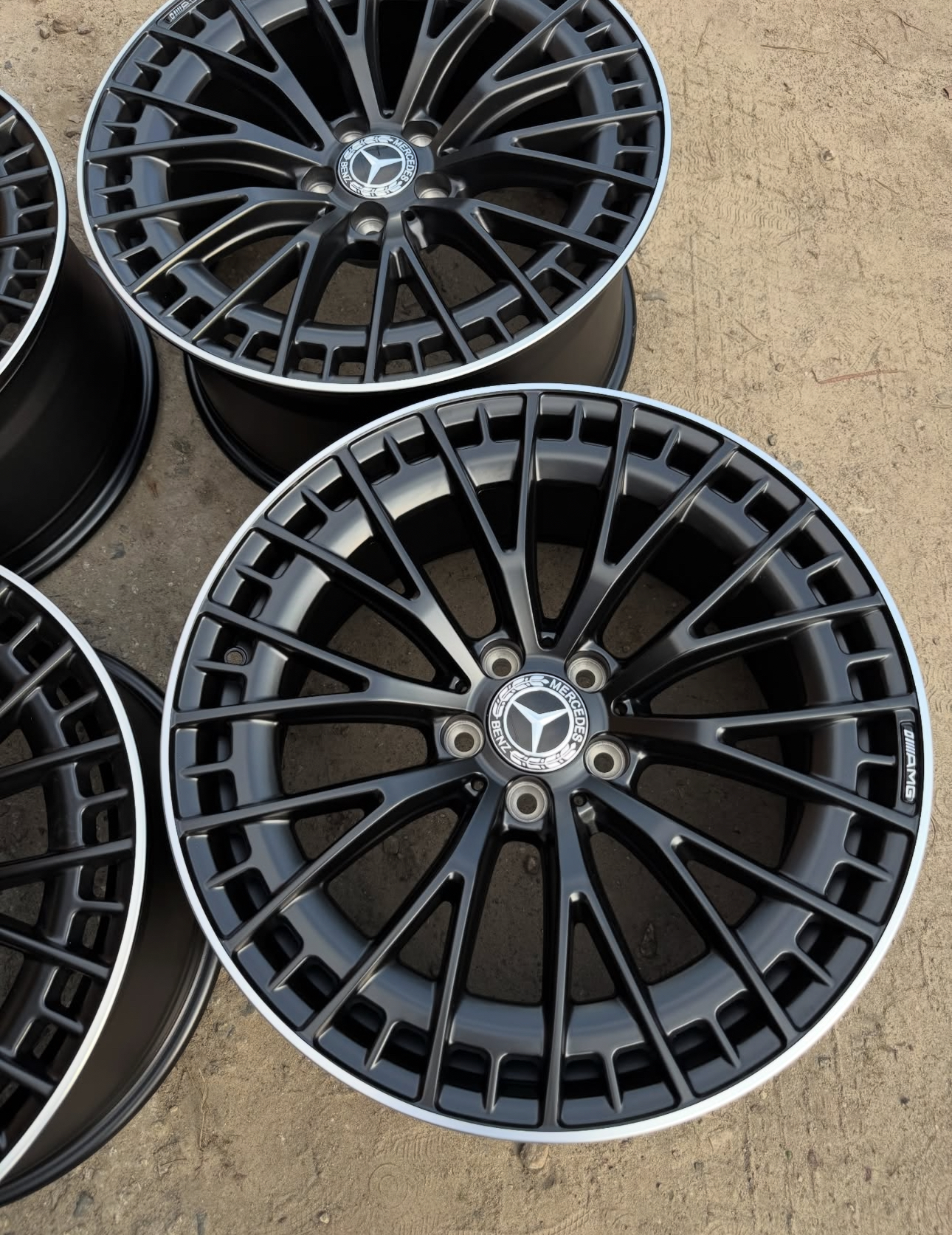 Brand new lightweight Mercedes Benz alloy wheels available in R18 & 19 - Image 5